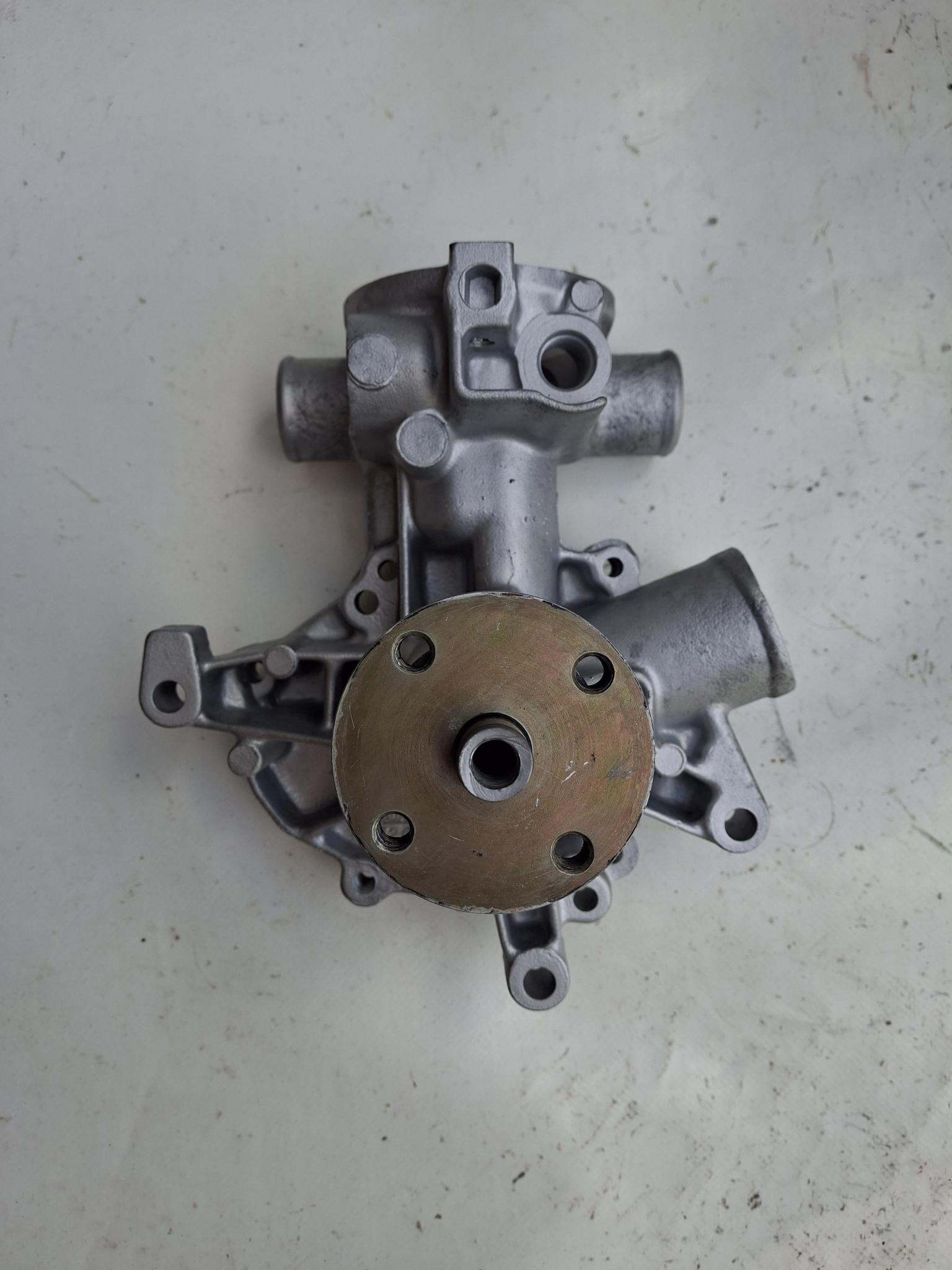504 V6 2.7l injection de 1977 à 1982. ref origine 120277